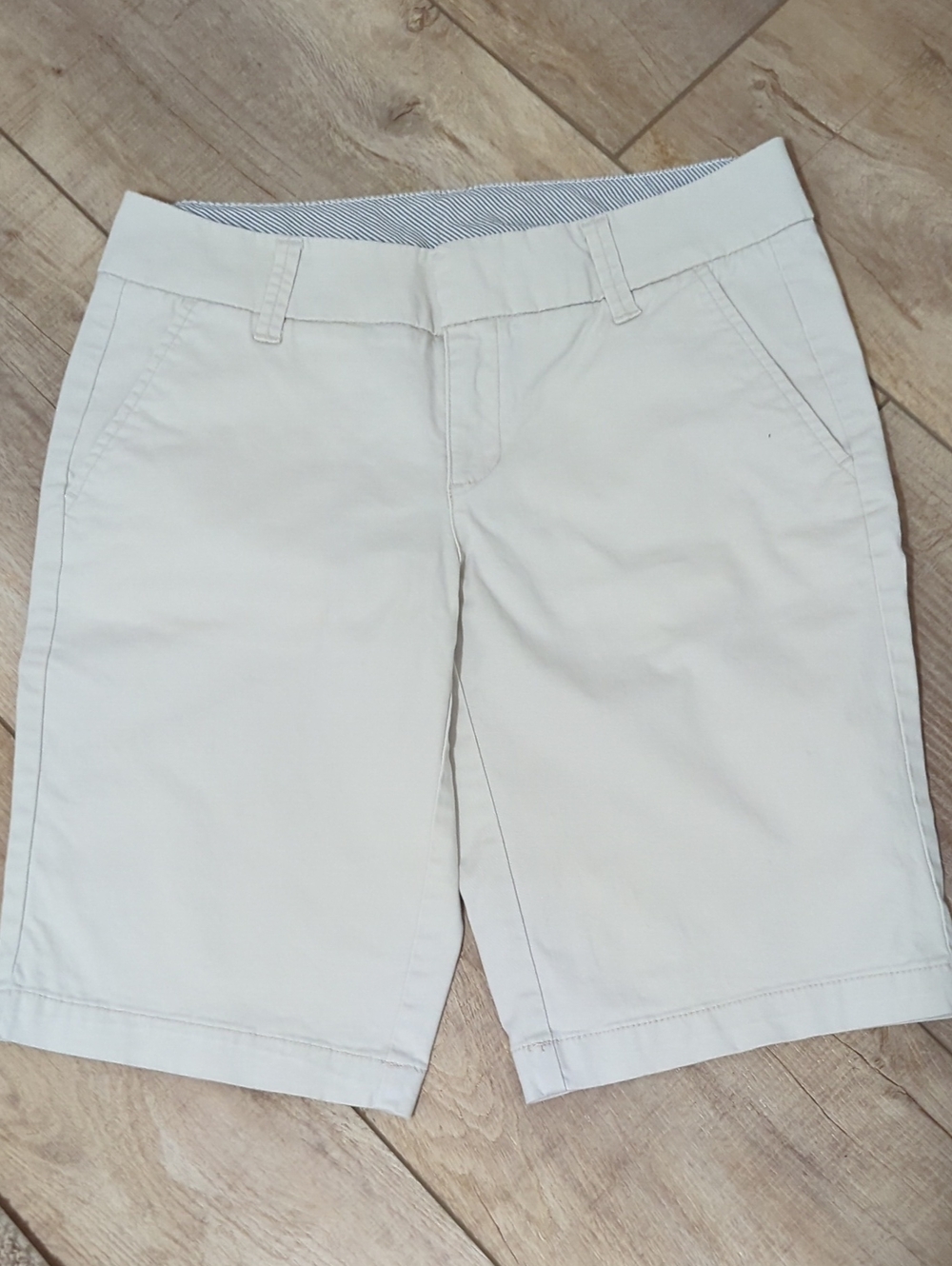 STYLUS Cream Chino Bermuda Shorts